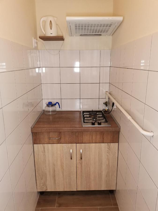Gyoengyvirag Apartmanhaz Гайдусобосло Екстер'єр фото